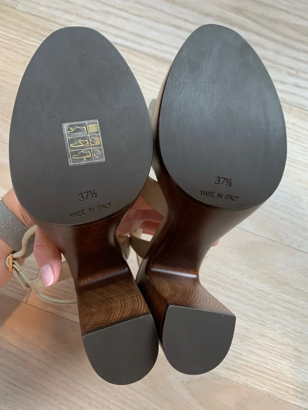 Saint Laurent Bianca Beige Canvas and Wood Platform Sandal NWT Size 37.5 IT - Picture 8 of 13